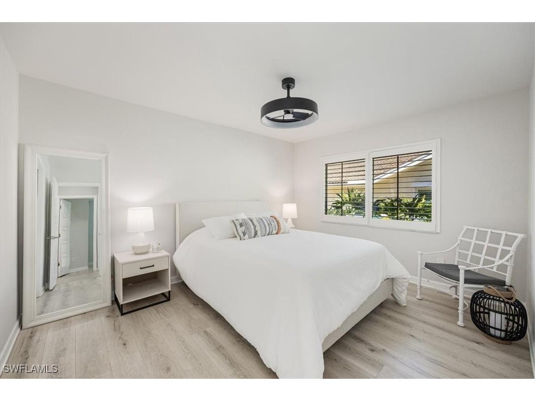 136 Old Tamiami Trail Naples FL 34110 225029771 image15