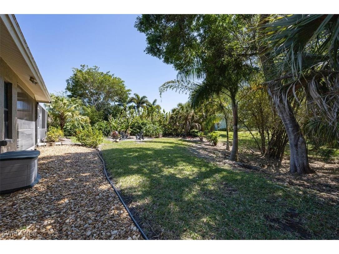 136 Old Tamiami Trail Naples FL 34110 225029771 image23