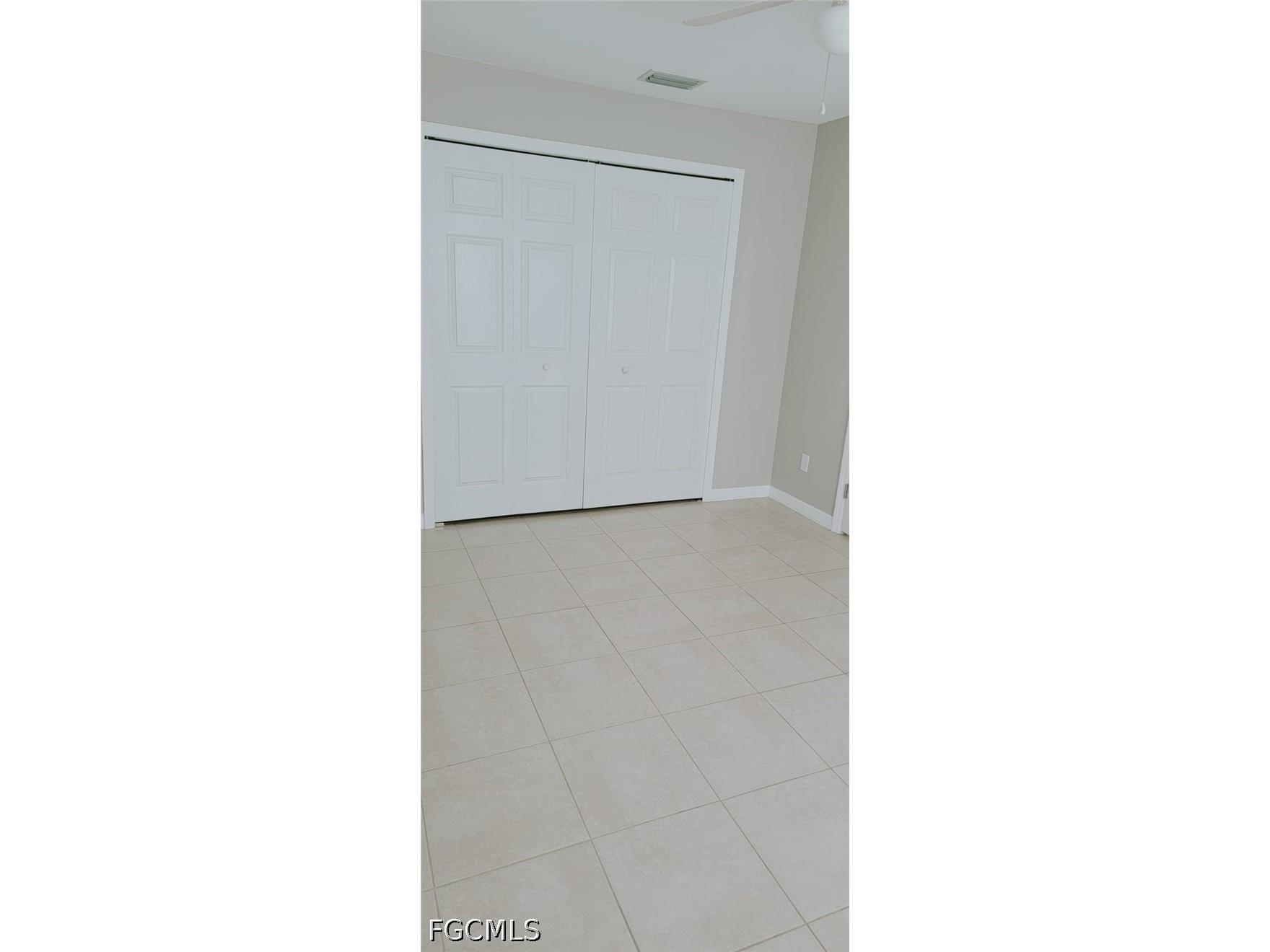 136 SE 12th Terrace Cape Coral FL 33990 2026027486 image9