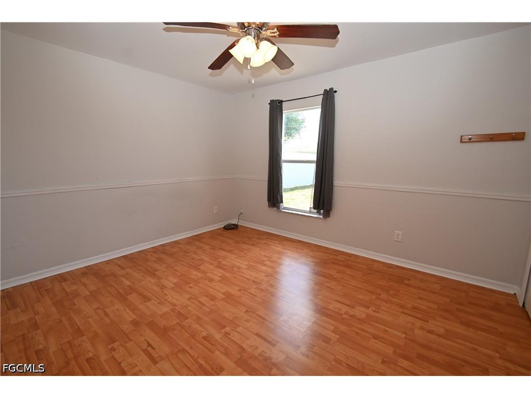 136 SE 19th Lane Cape Coral FL 33990 2026017188 image16