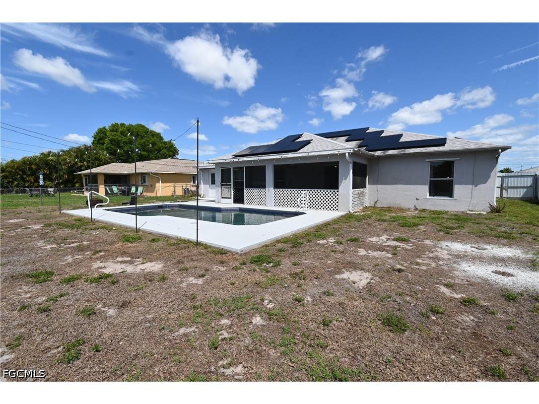 136 SE 19th Lane Cape Coral FL 33990 2026017188 image19