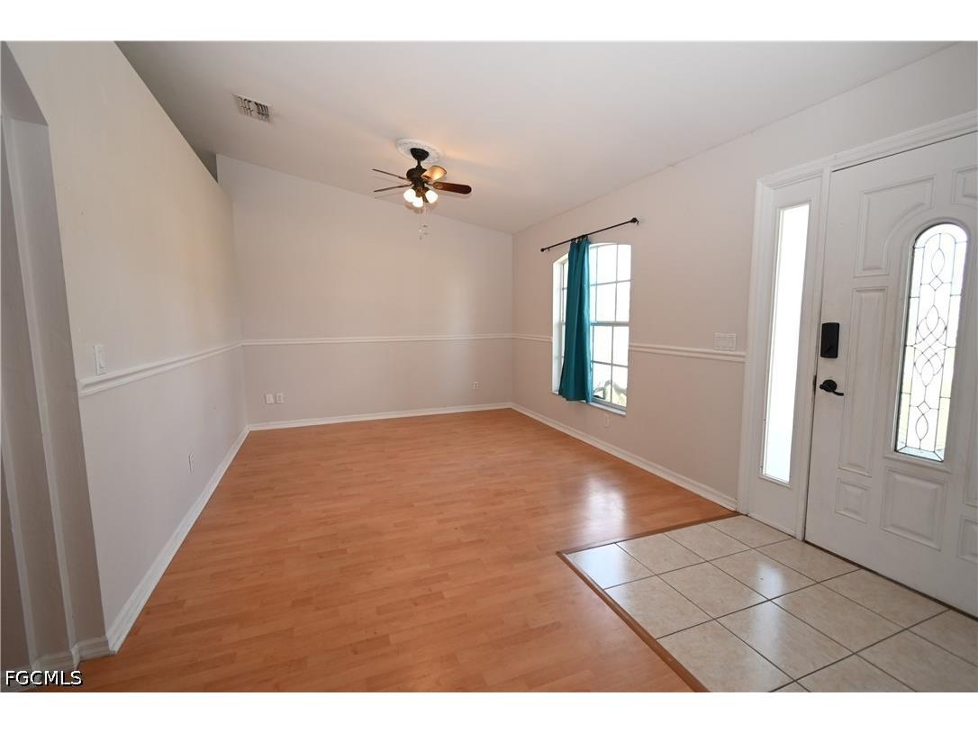 136 SE 19th Lane Cape Coral FL 33990 2026017188 image3