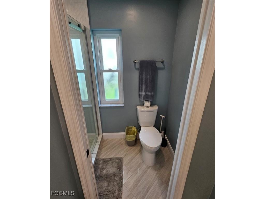 136 SE 5th Street Cape Coral FL 33990 2025016468 image17