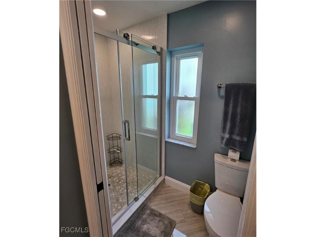 136 SE 5th Street Cape Coral FL 33990 2025016468 image18