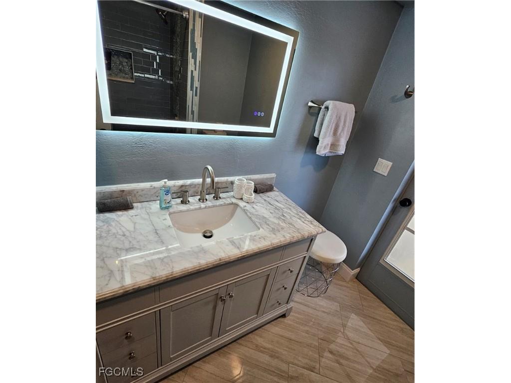 136 SE 5th Street Cape Coral FL 33990 2025016468 image23