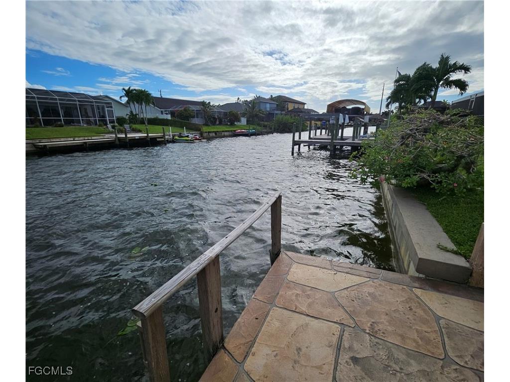 136 SE 5th Street Cape Coral FL 33990 2025016468 image34