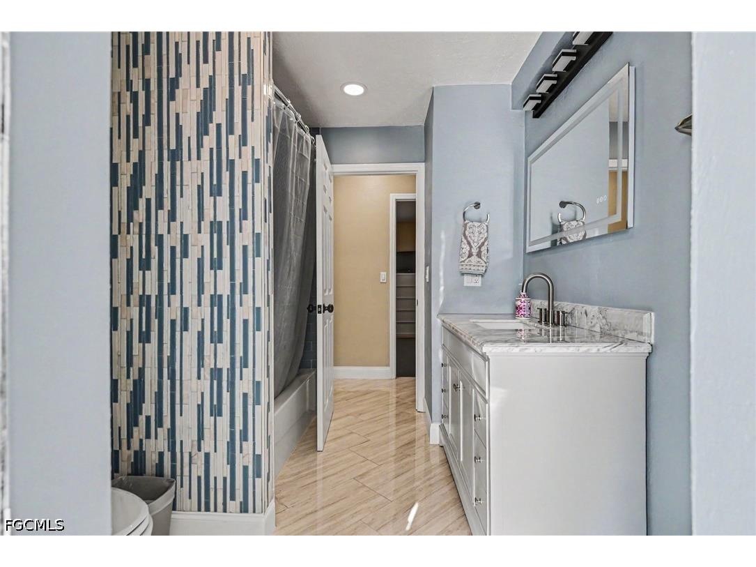 136 SE 5th Street Cape Coral FL 33990 2026019773 image23