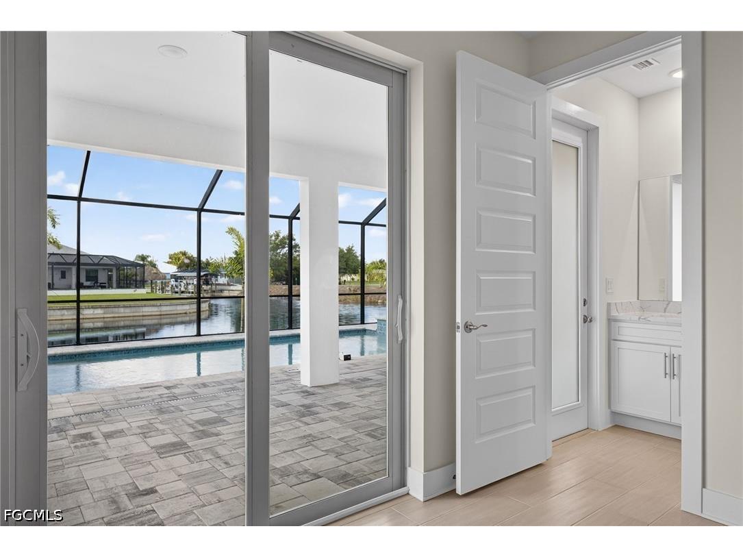 136 SW 12th Street Cape Coral FL 33991 2026019941 image2