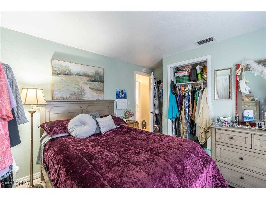 1360 5th Avenue N Naples FL 34102 225082063 image11