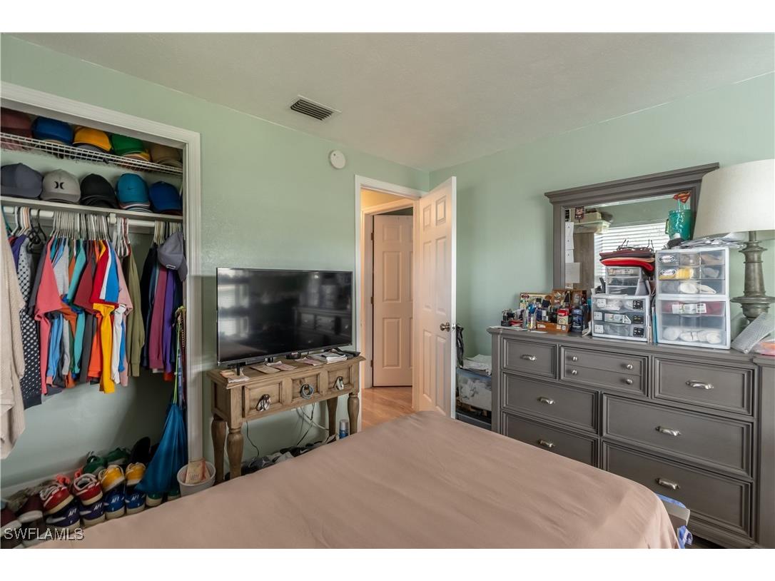 1360 5th Avenue N Naples FL 34102 225082063 image13