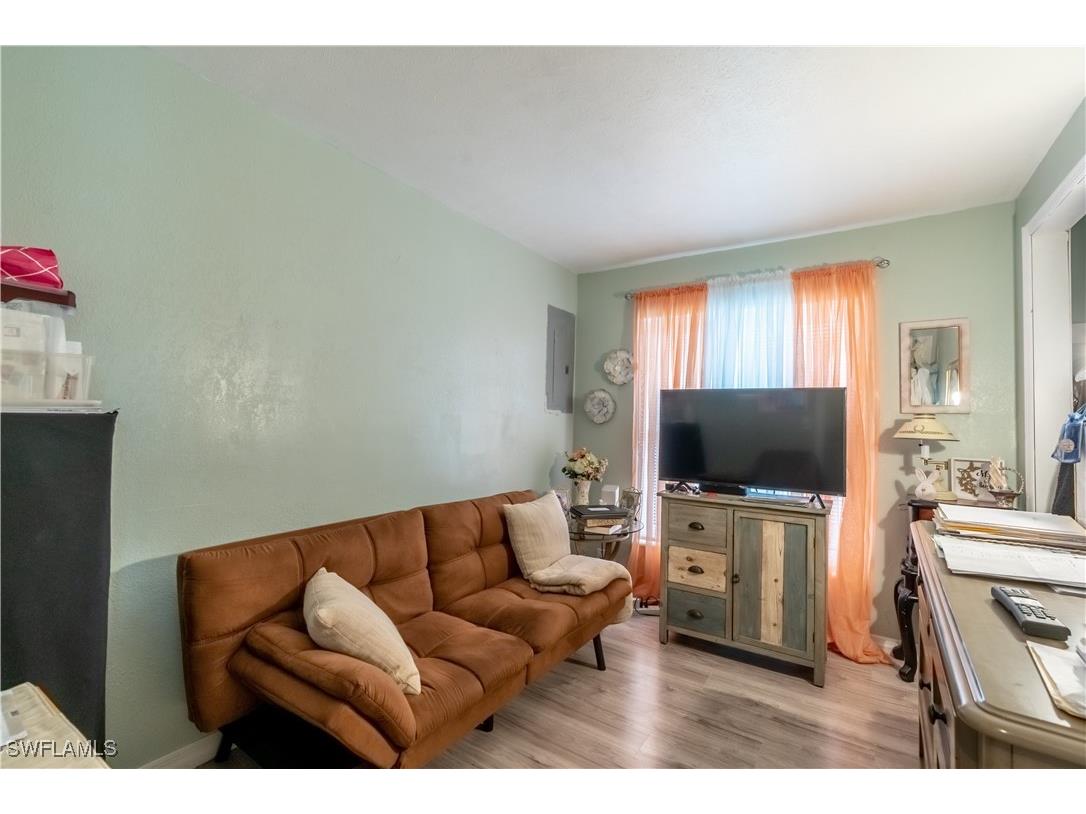 1360 5th Avenue N Naples FL 34102 225082063 image14