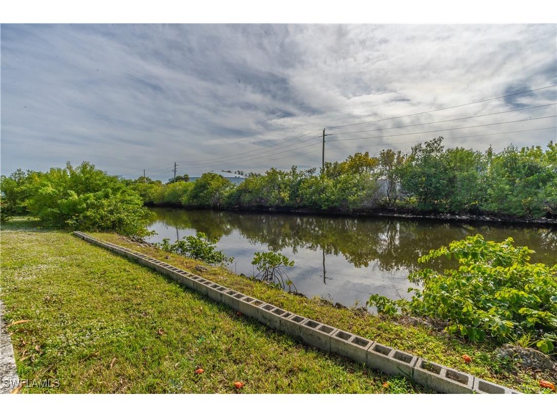 1360 5th Avenue N Naples FL 34102 225082063 image30