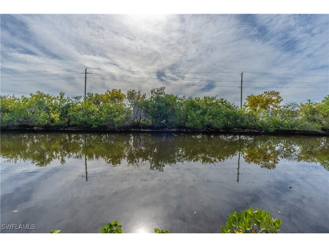 1360 5th Avenue N Naples FL 34102 225082063 image33