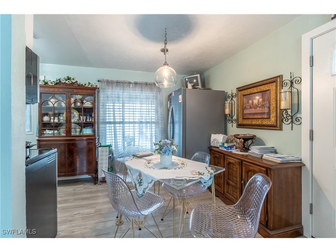 1360 5th Avenue N Naples FL 34102 225082063 image6