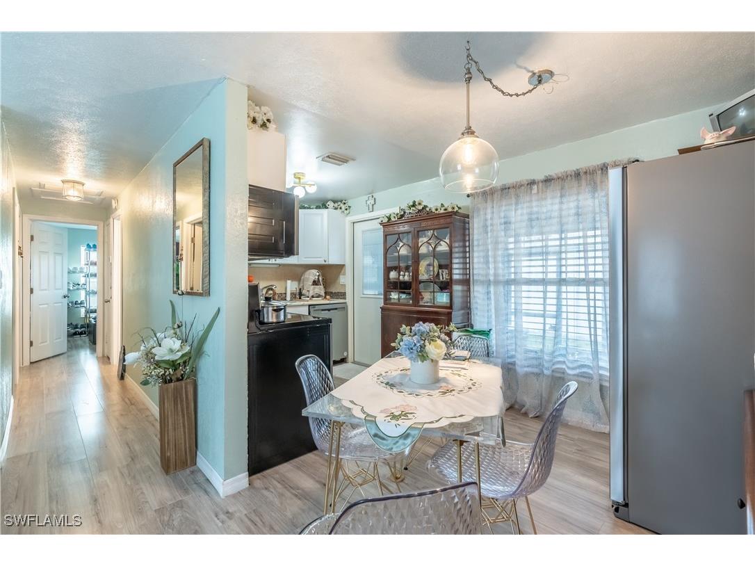 1360 5th Avenue N Naples FL 34102 225082063 image7