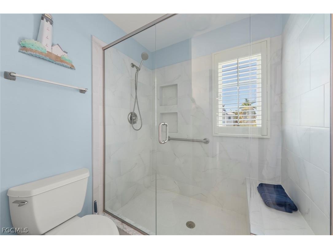 1360 Jamaica Drive Sanibel FL 33957 2026009282 image10