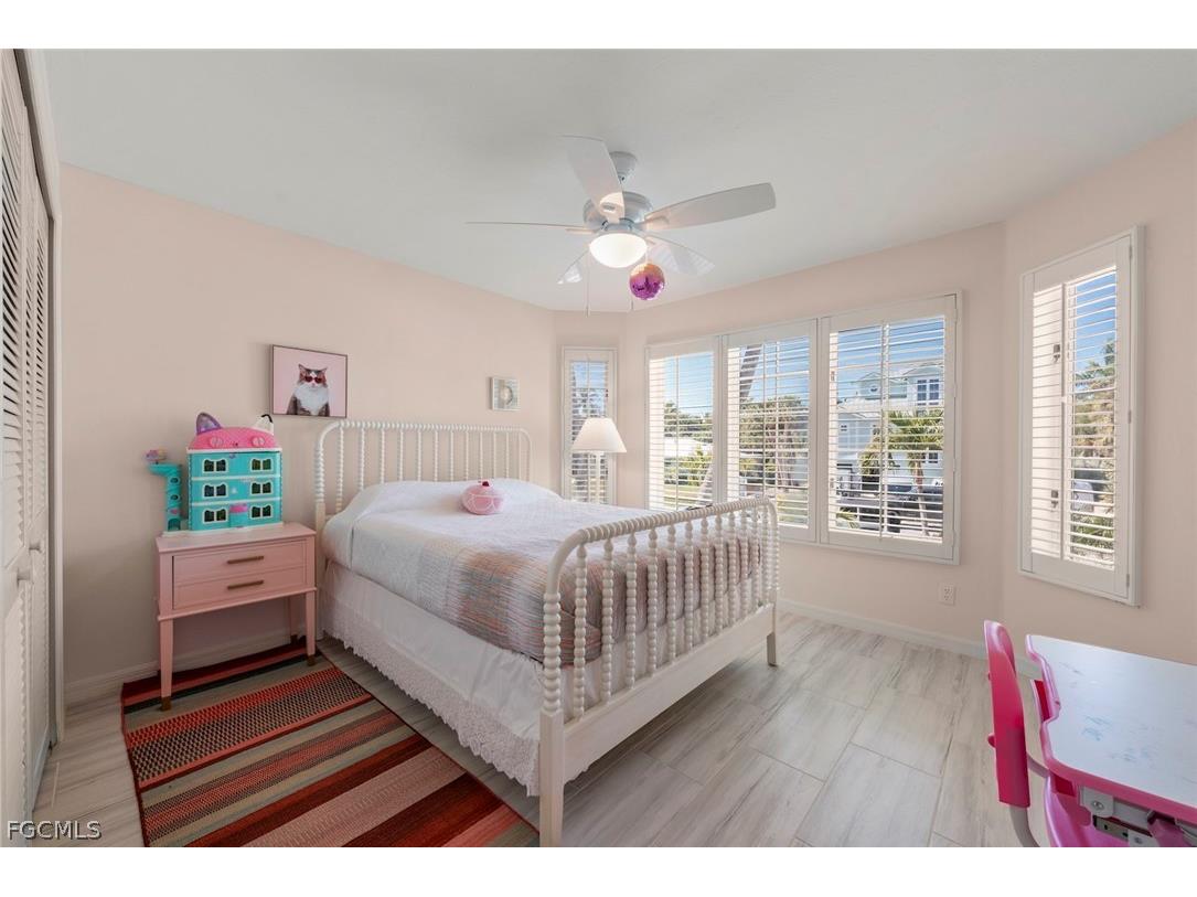 1360 Jamaica Drive Sanibel FL 33957 2026009282 image12