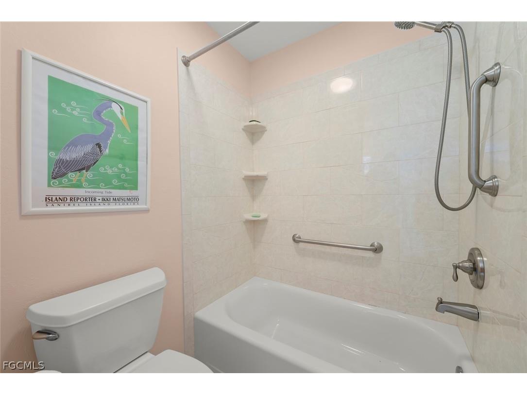 1360 Jamaica Drive Sanibel FL 33957 2026009282 image20