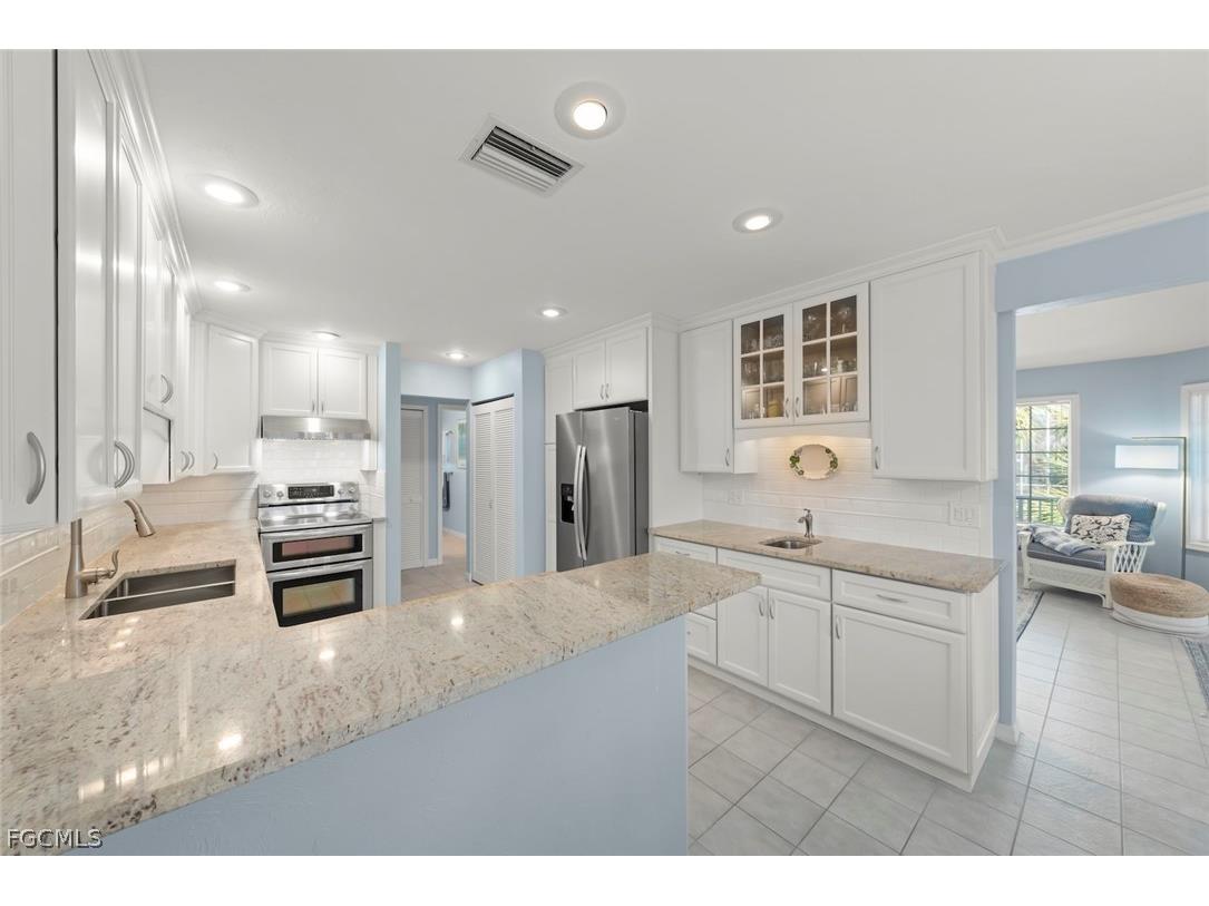 1360 Jamaica Drive Sanibel FL 33957 2026009282 image31