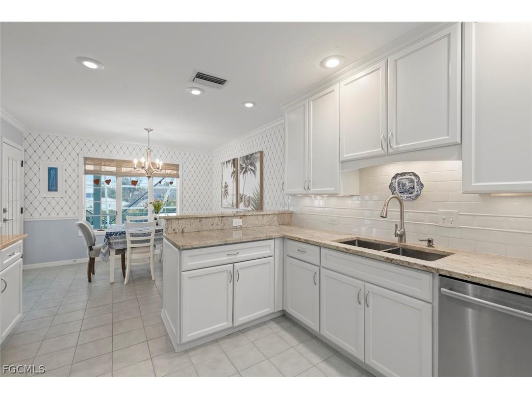 1360 Jamaica Drive Sanibel FL 33957 2026009282 image34