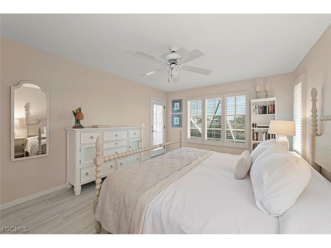 1360 Jamaica Drive Sanibel FL 33957 2026009282 image8