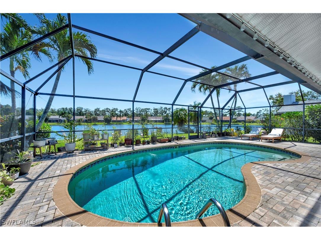 1360 Monarch Circle Naples FL 34116 224026656 image1