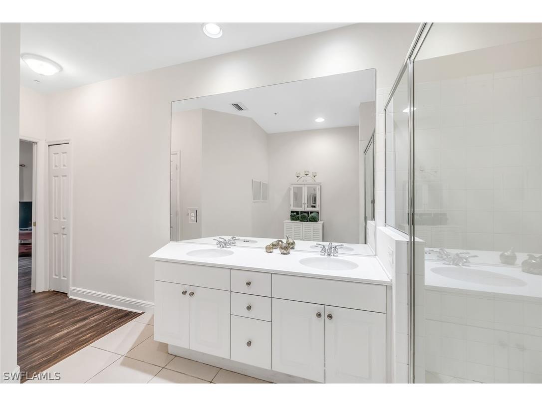 1360 Sweetwater Cove #102 Naples FL 34110 226009265 image19