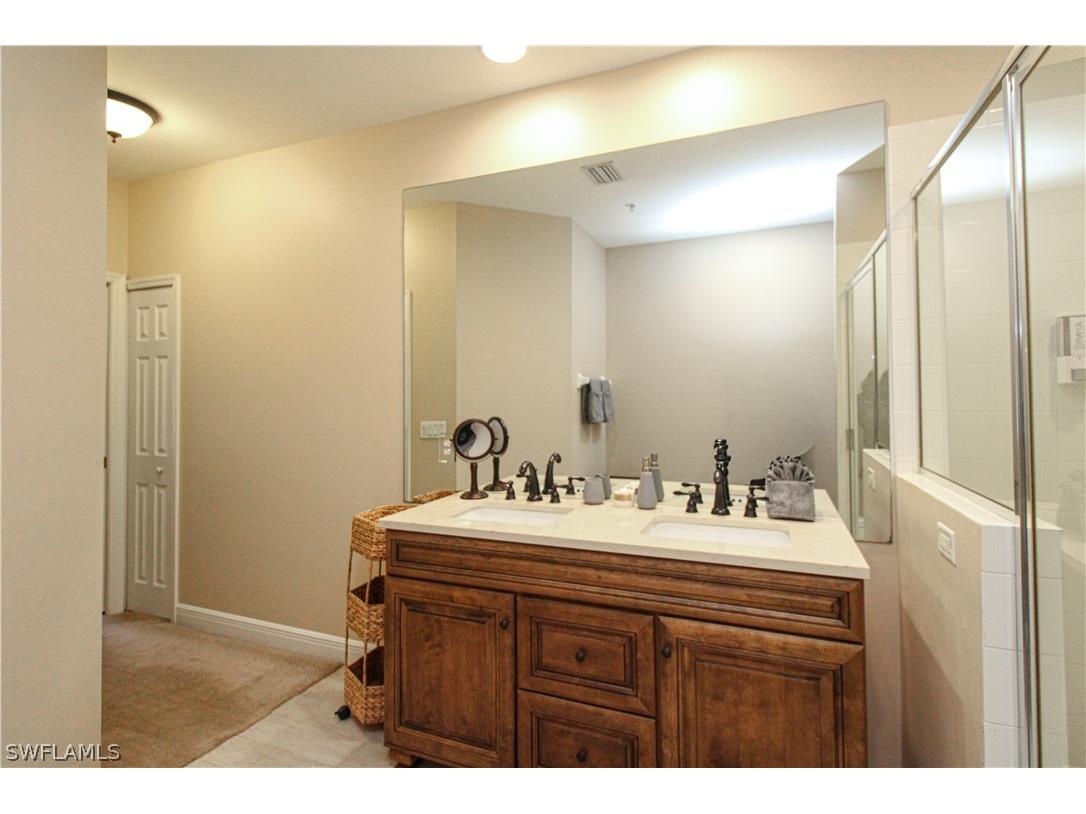 1360 Sweetwater Cove #202 Naples FL 34110 226012186 image20