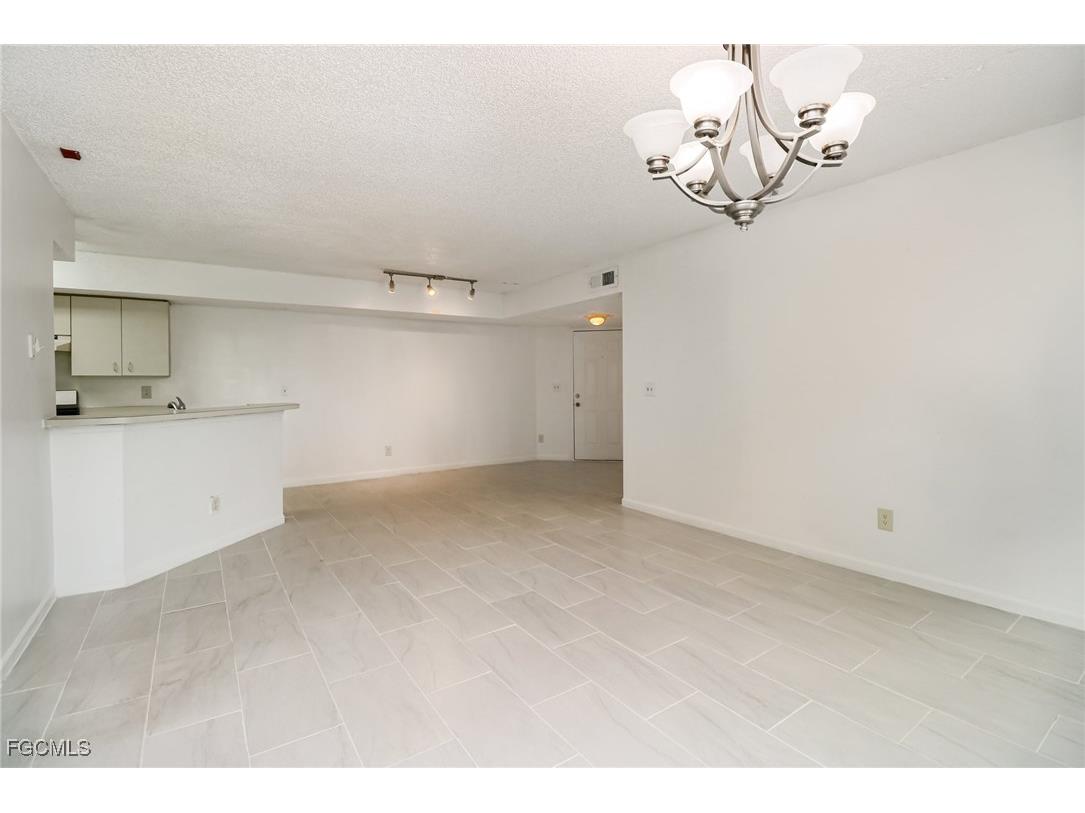 13605 Eagle Ridge Drive #1723 Fort Myers FL 33912 2025019485 image2