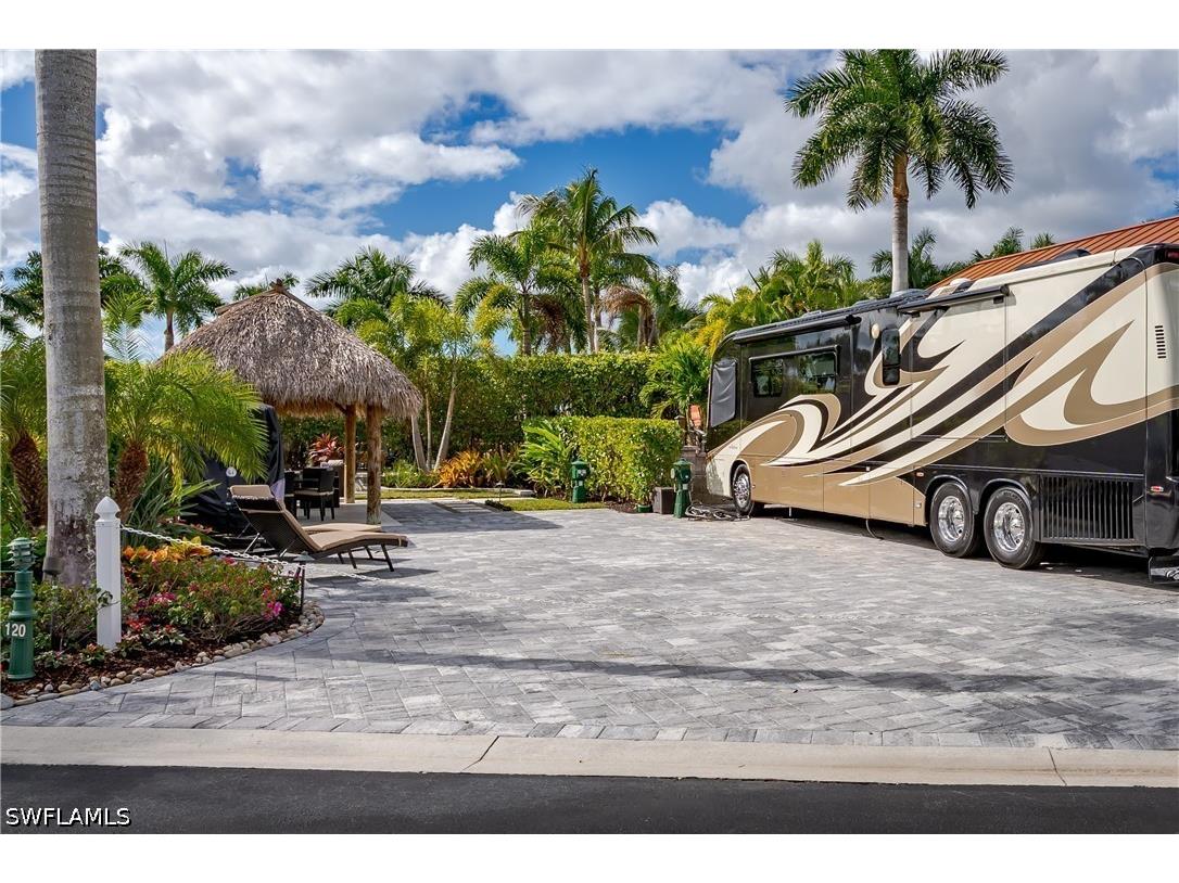 13609 Snapper Lane Naples FL 34114 226016016 image17