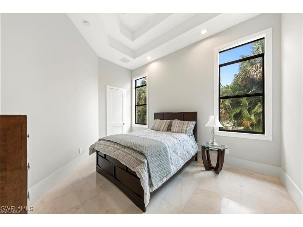  Naples FL 34120 225070096 image11