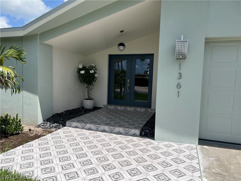 1361 Lake Shore Drive Naples FL 34103 222062663 image1