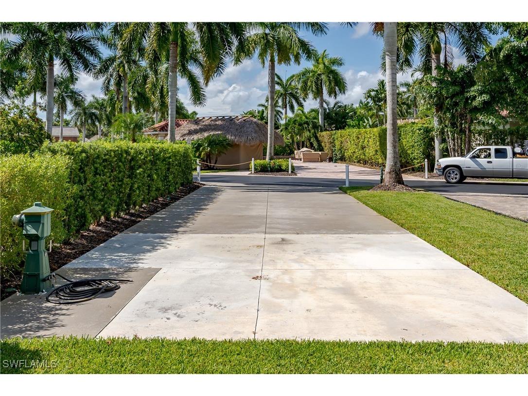 13611 Snook Circle Naples FL 34114 224069425 image27