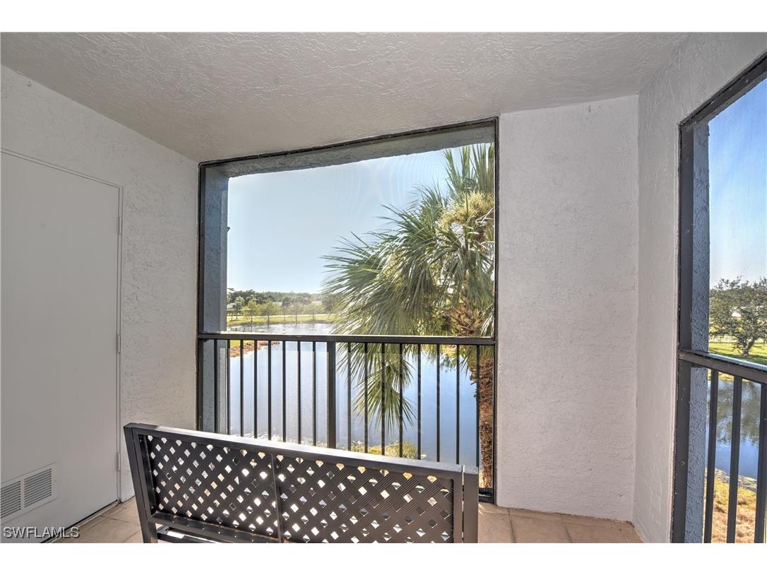 13615 Eagle Ridge Drive #1636 Fort Myers FL 33912 223025534 image1