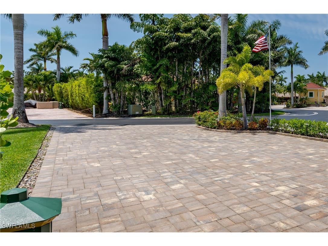 13615 Snook Circle Naples FL 34114 225049204 image28