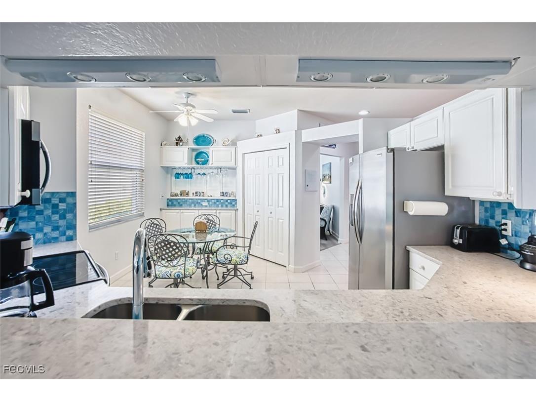 13616 Gulf Breeze Street Fort Myers FL 33907 2025016893 image17