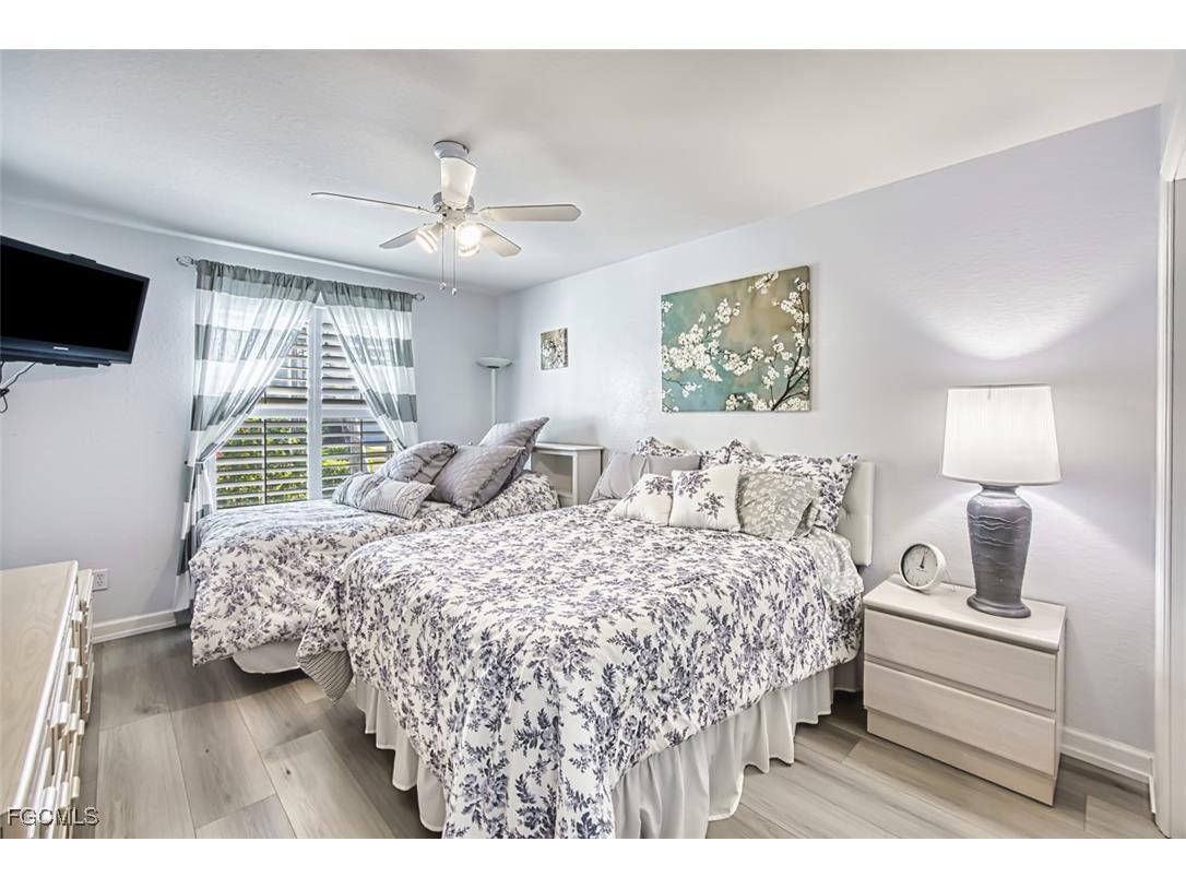 13616 Gulf Breeze Street Fort Myers FL 33907 2025016893 image23