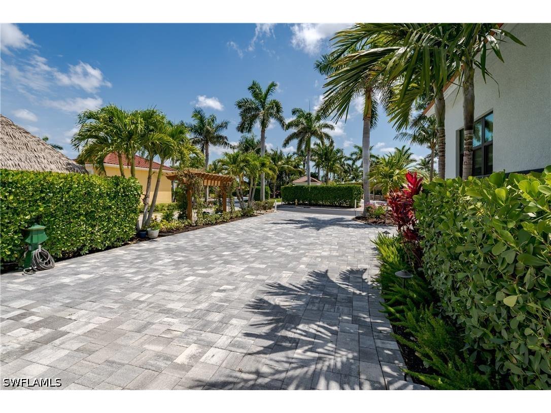 13617 Snapper Lane Naples FL 34114 226016013 image11