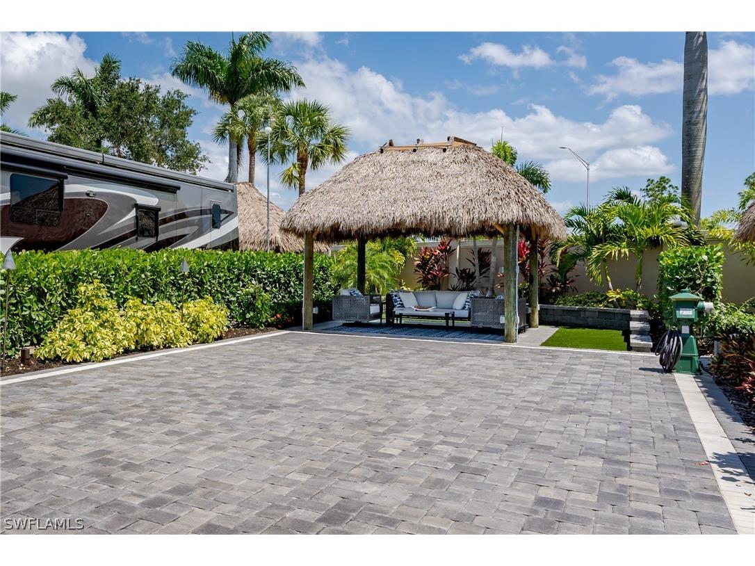 13619 Snook Circle Naples FL 34114 224041388 image1