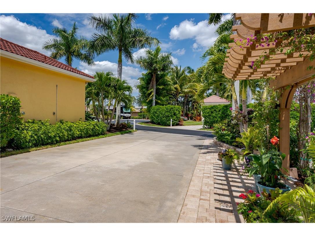 13621 Snapper Lane Naples FL 34114 224036441 image28