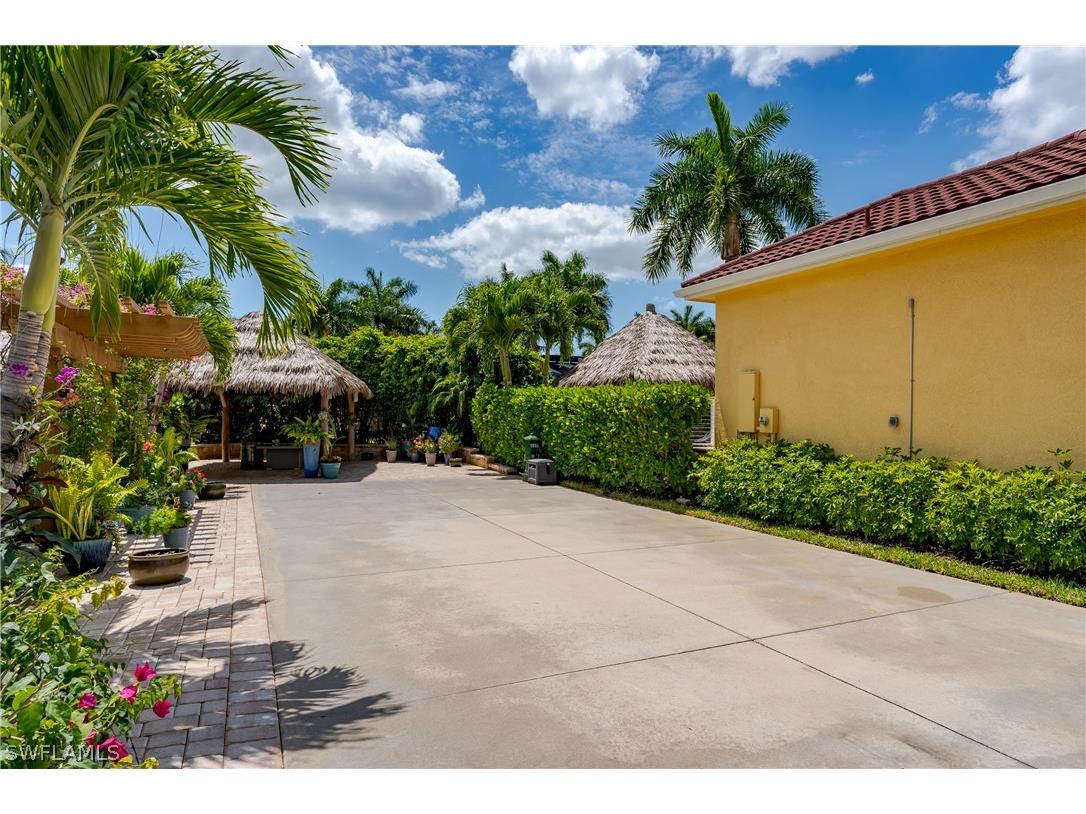 13621 Snapper Lane Naples FL 34114 224036441 image29