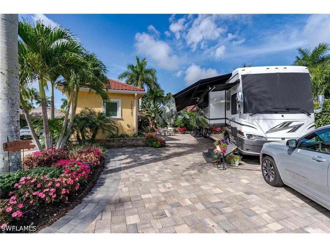 13625 Snapper Lane Naples FL 34114 226017612 image4