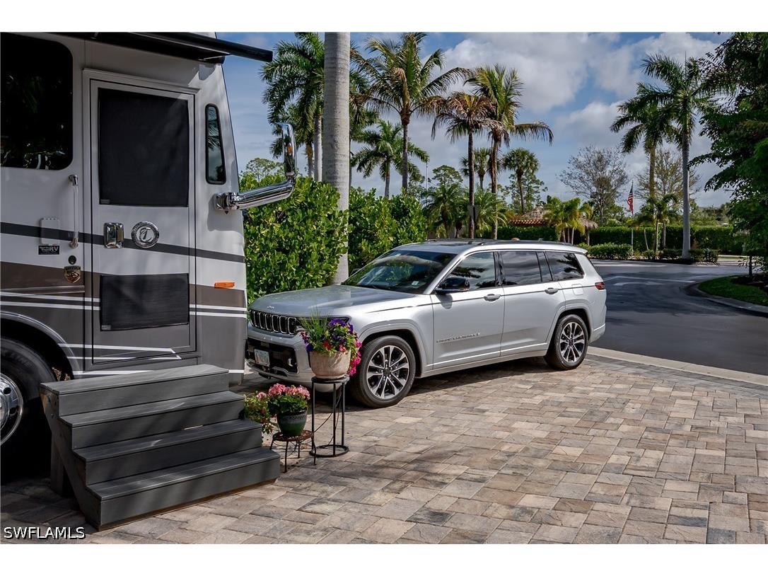 13625 Snapper Lane Naples FL 34114 226017612 image41