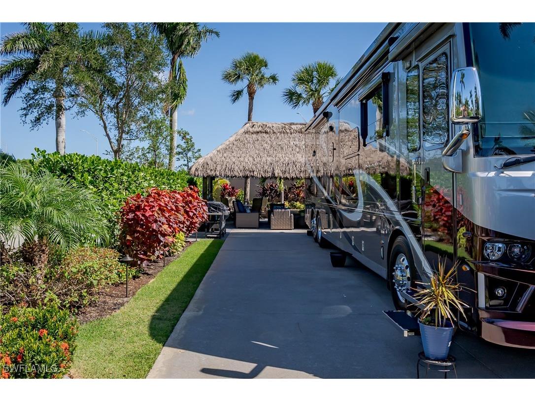 13627 Snook Circle Naples FL 34114 225036484 image11