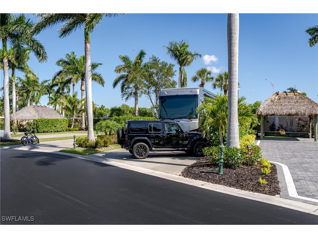 13627 Snook Circle Naples FL 34114 225036484 image22