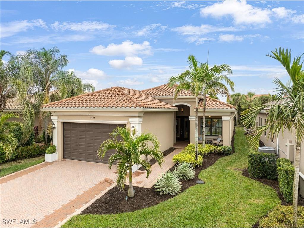 13628 Mandarin Circle Naples FL 34109 226003230 image1