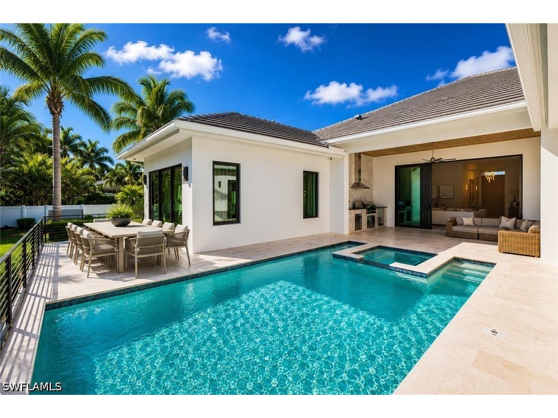 1364 Cypress Woods Drive Naples FL 34103 226021919 image3