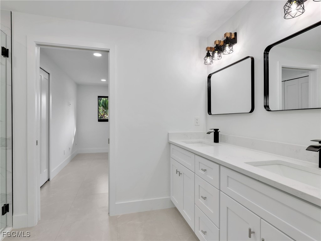 1365 Kingswood Court Fort Myers FL 33919 2025019667 image30