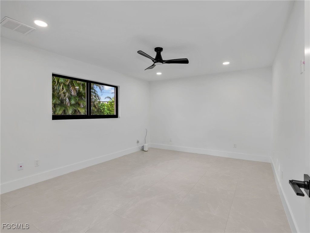 1365 Kingswood Court Fort Myers FL 33919 2025019667 image31