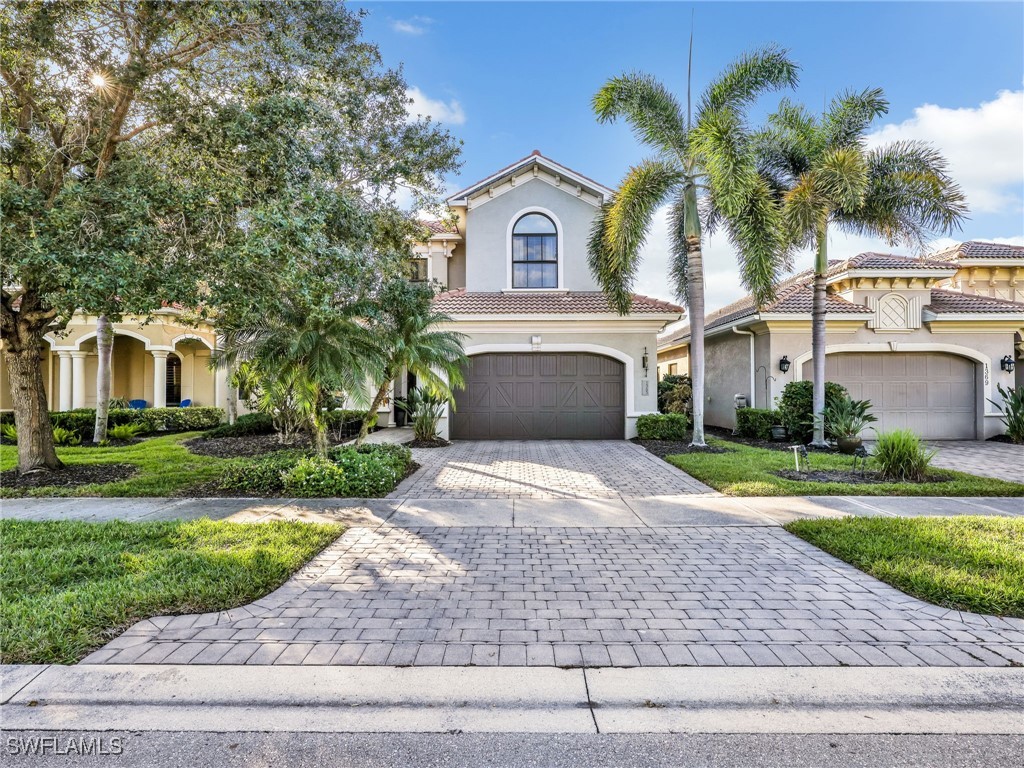 1365 Serrano Circle Naples FL 34105 225080780 image1